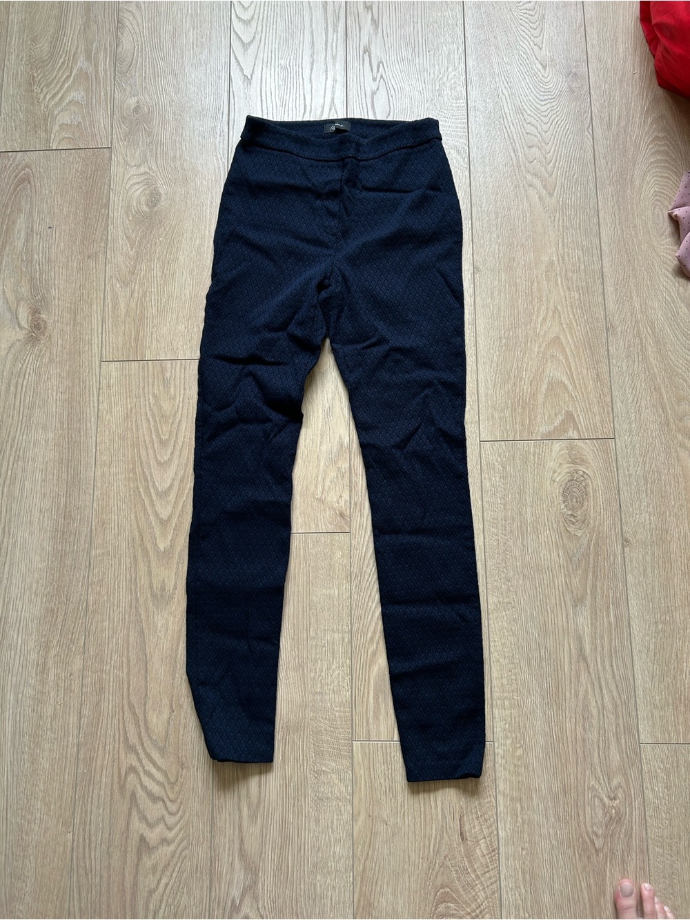 Reitmans blue and black slip-on jacquard dress pants